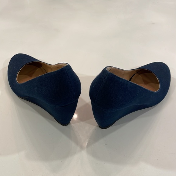 Shoe Woo Alicial navy canvas wedge sandals, size 6.5 - Picture 3 of 7